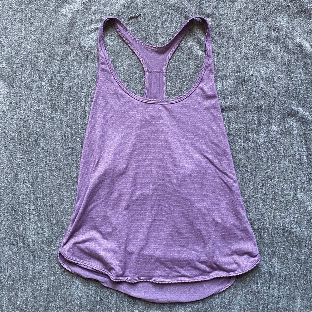Lululemon tank